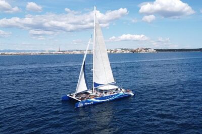 1 Hour Catamaran Sailing Tour in Cambrils