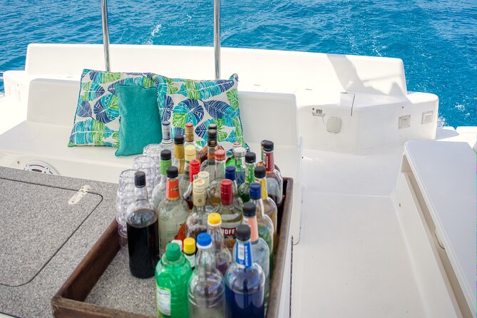 2.5hr Private Catamaran Cruise with Snorkeling, Bar, Food - The Doctor’s Cave Beach Stop