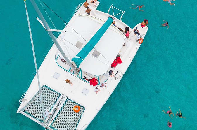 2.5hr Private Catamaran Cruise with Snorkeling, Bar, Food - What to Bring and What to Confirm
