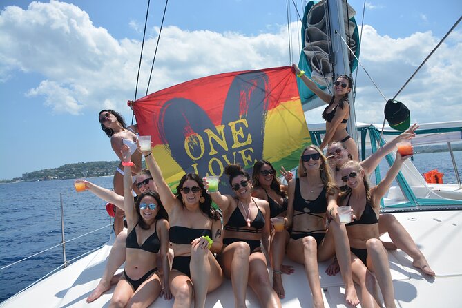2.5hr Private Catamaran Cruise with Snorkeling, Bar, Food - Rum Punch, Beer, and Easy Deck Time