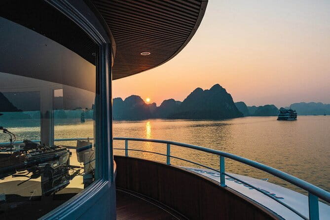 2 Days 1 Night The Catba Catamaran Paradise Cave Tour - Why Lan Ha Bay makes this more than a standard boat trip