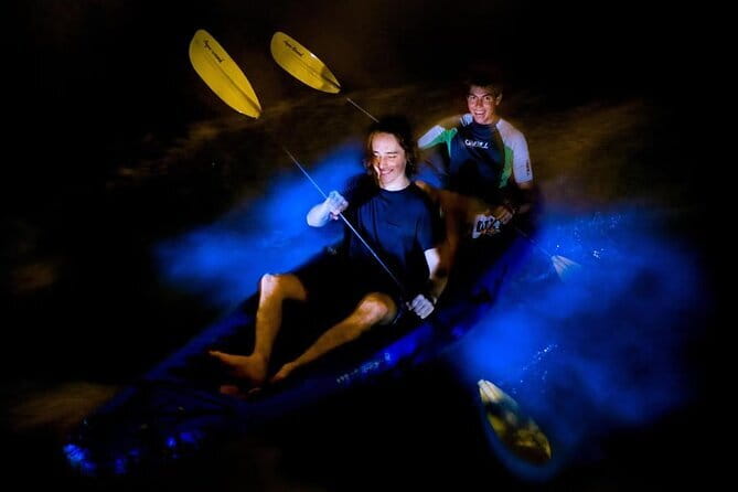 2 Days 1 Night The Catba Catamaran Paradise Cave Tour - Rượu cần and an evening in Cat Ba Town