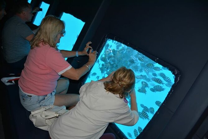 2 Hours Catamaran and Semi Submarine with Snorkeling in Hurghada - What to expect during the 30-minute snorkeling stop