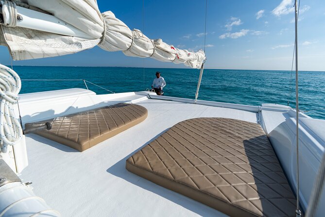 2 in 1 Catamaran to Isla Mujeres Tour from Cancun with Open Bar - Who will enjoy this Cancun catamaran trip?