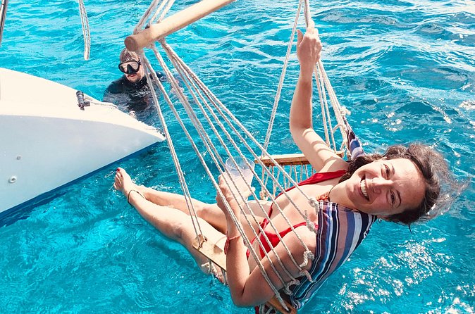 2 Tours in 1! Landsailing & Catamaran Cruise in Bonaire - The crew and the private-group feel