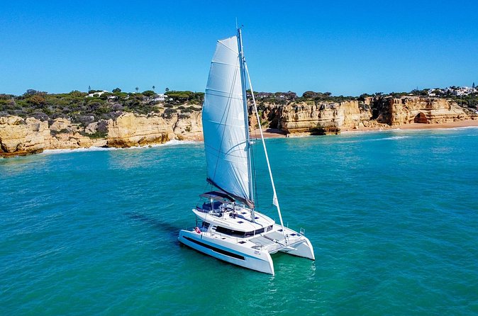 2h30 Private Sunset Catamaran Adventure in Albufeira - What the price means for your group