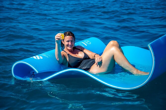 2hr Luxury Private Sailing Catamaran in Waikiki for 1-6 People - Who will enjoy this catamaran most?