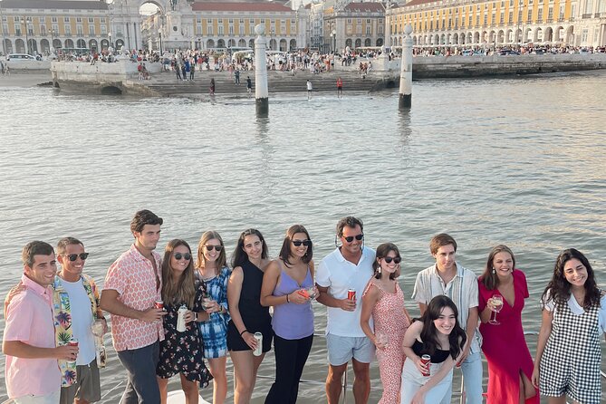 3 Hours Private Tour with Dives in Catamaran in Lisbon - Who gets the best value from this trip