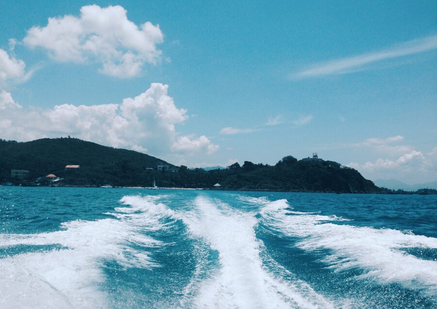 3H30 Explore the south shore of the bay of Ajaccio Catamaran - Key points at a glance