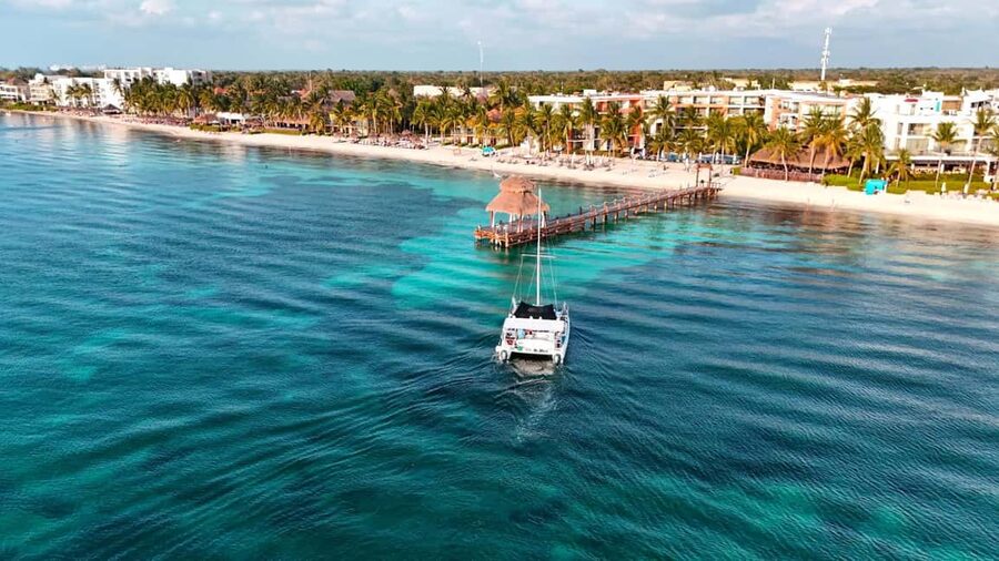 4 Hour Turtle Sanctuary Experience on a Luxury Catamarán - Key points at a glance