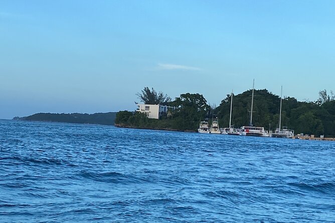 4 Hours Party Boat Catamaran Cruise in Negril - Finishing at Rick’s Cafe