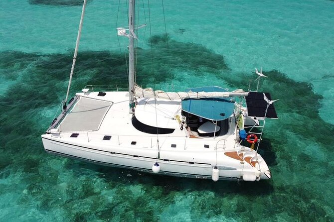 4hrs / 46ft Catamaran Private Charter From Cancun to Isla Mujeres - Snorkeling over the Mexican Caribbean reef