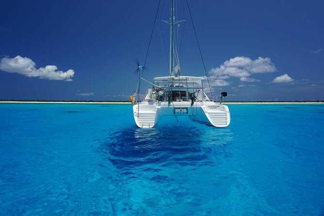 5H Private 40'Catamaran All-Inclusive in Tulum & Playa del Carmen - Ceviche, cocktails, and lunch on the catamaran