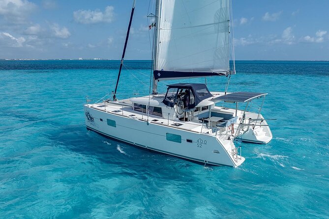 7hrs 42ft Luxury Catamaran Private Charter Cancun to Isla Mujeres - El Farito: 45 Minutes in Clear Water