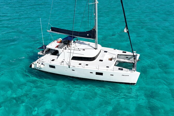 7hrs/60ft Luxury Catamaran Private Charter Cancun to Isla Mujeres - El Farito: 45 Minutes Among Coral and Fish