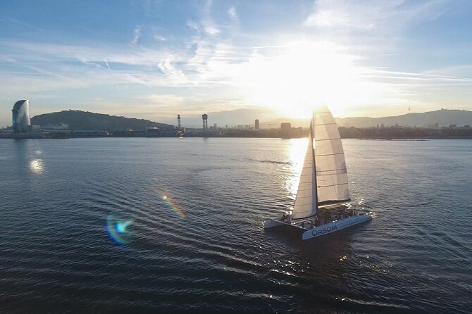 Afterwork on Catamaran with Live Music from Port Olimpic - Why this catamaran works for an afterwork outing