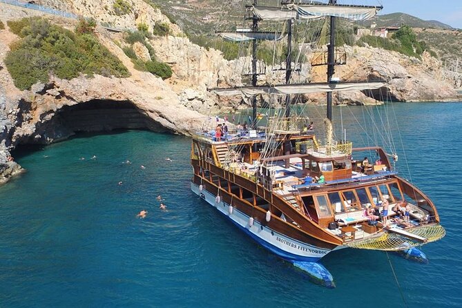 Alanya Catamaran Boat Tour with Lunch, Soft Drinks & Transfer - Booking, Weather, and Small Practical Details