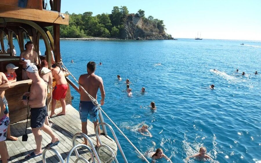 Alanya: Catamaran Boat Trip with Swim Stops and Sunbathing - Phosphorus Cave and the clearest swim stops