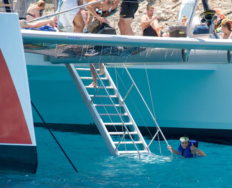 Alcudia: Sunset Catamaran Tour with Dinner and Snorkeling - Sunset views from the north coast
