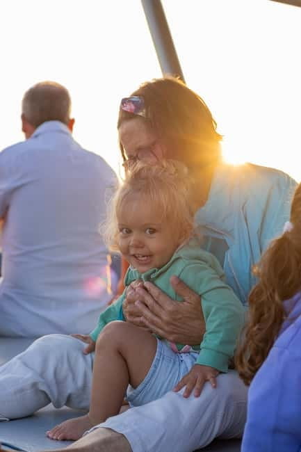 Algarve: Catamaran Sunset Tour with DJ or Live Guitarist - From Vilamoura Marina toward São Rafael
