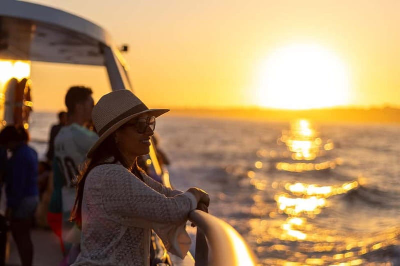 Algarve: Catamaran Sunset Tour with DJ or Live Guitarist - Two kinds of music, one sunset route