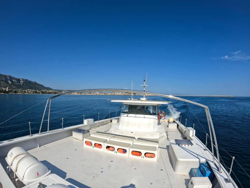 Altea: Motor Catamaran Boat Tour with Sunset Option - What makes the catamaran format useful