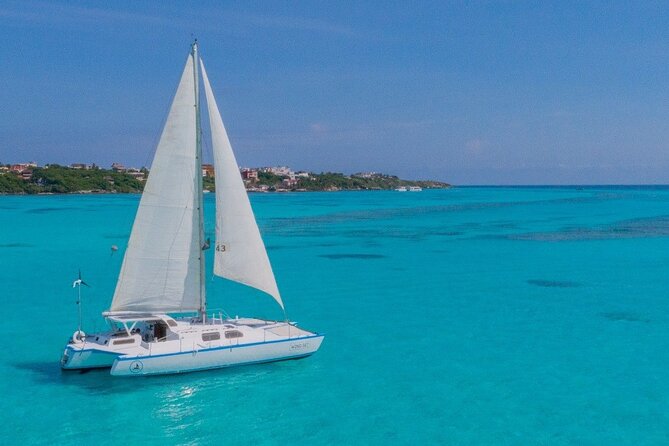 Amazing Catamaran to Isla Mujeres for the best price - The ride back to Cancun at sunset