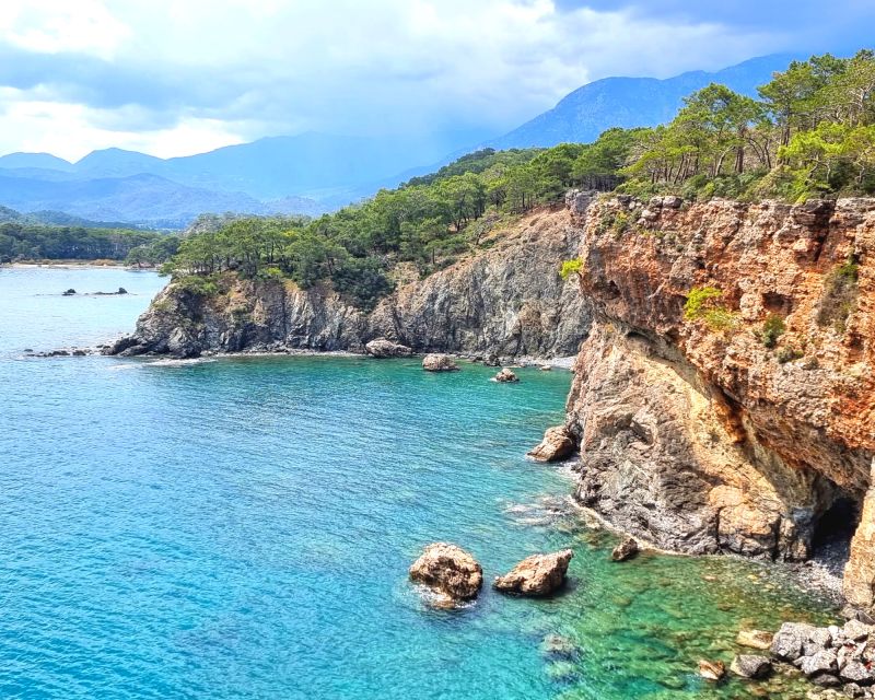 Antalya & Kemer: Megastar Catamaran Cruise With Foam Party - Who should book the Megastar cruise?