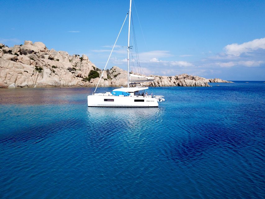 Archipelago di La Maddalena: Catamaran Tour Full day-Lunch - Spargi: two hours for swimming and lunch
