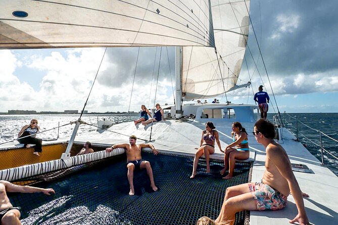 Arusun Catamaran Sail with Snorkeling in Aruba - Exploring the Antilla Shipwreck