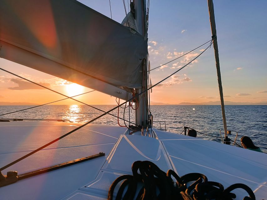 Athens: Catamaran Cruise with Fresh Lunch and Wine - Leaving Athens behind at Alimos Marina