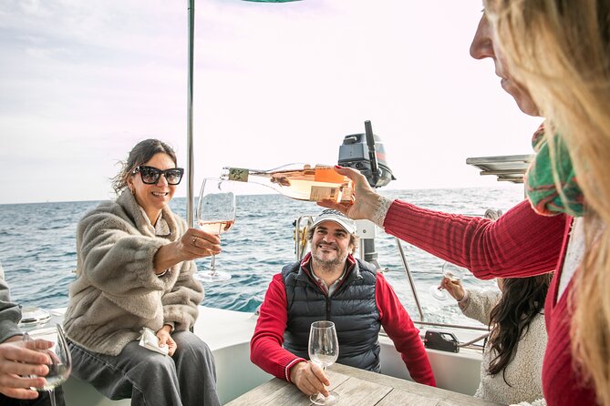 Barcelona: Premium Private Wine Tasting & Tapas in a Catamaran - What the private format is worth