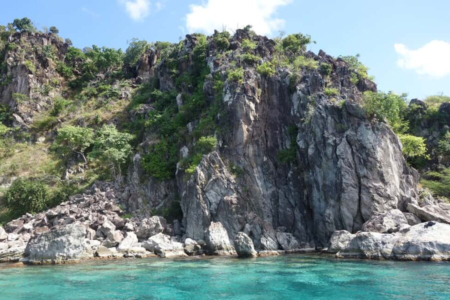 Basseterre: St. Kitts and Nevis Catamaran Tour with Lunch - Crossing the Narrows to Nevis
