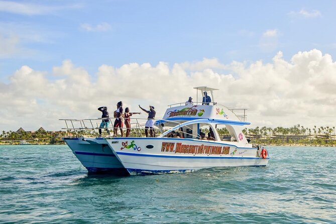 BBQ and Slide on a Private Catamaran with Unlimited Drinks - Playa Los Corales starts the water time