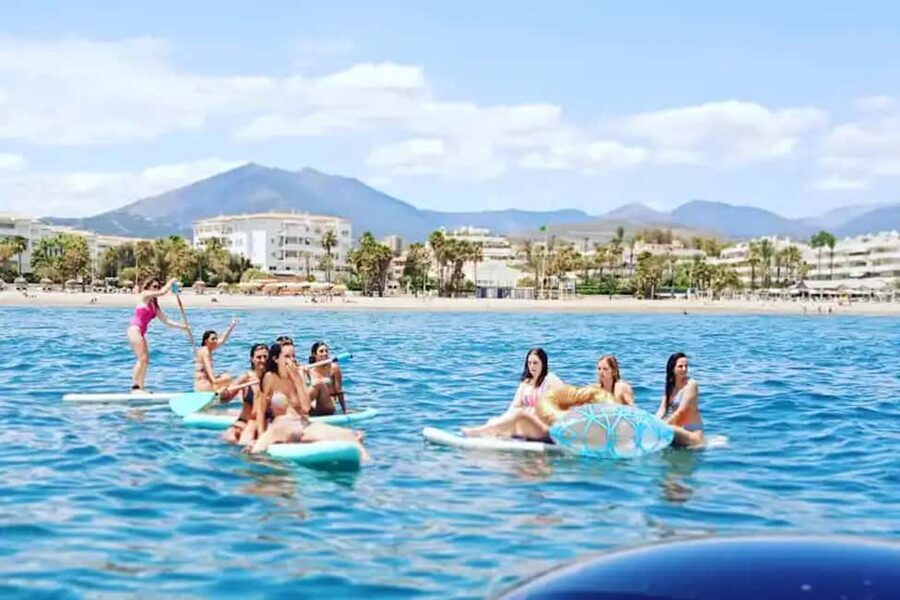 Benalmádena: Catamaran with dolphin watching and drinks - What the $589 group price really means