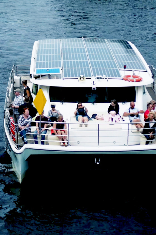 Berlin: Exclusive Boat Tour on a Solar-Powered Catamaran - Oberbaumbrücke and the East Side Gallery