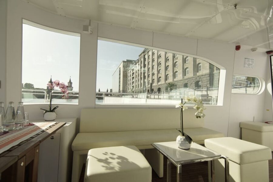 Berlin: Solar Powered Sunset Catamaran Cruise & Audio Guide - Sunset timing and the best seats