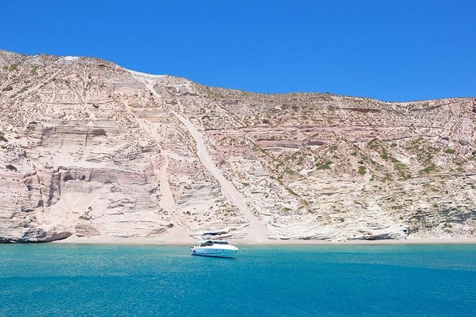 Best of Milos and Poliegos Catamaran snorkelling Cruise with BBQ - What the crew does well