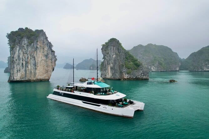 Best Selling Catamaran Cruise Premium Day Trip Explore Halong Bay - Why this cruise works for a one-day Halong Bay visit