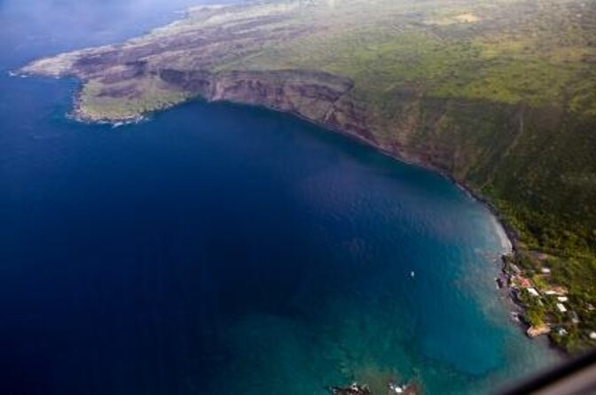 Big Island: Captain Cook Snorkel On A Power Catamaran With Lunch - Lunch, the slide, and the useful boat comforts