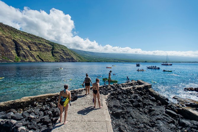 Big Island: Captain Cook Snorkel On A Power Catamaran With Lunch - The main snorkel stop in clear, sheltered water
