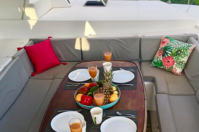 Bimini Charters - Private Luxury Catamaran 3-hr Sunset Sails - Sailing the Key West coastline
