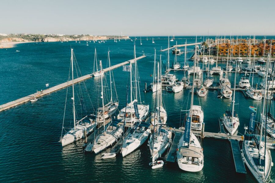 Boat in Algarve - Luxury Catamaran - Portimão - Food, drinks, and what to pack