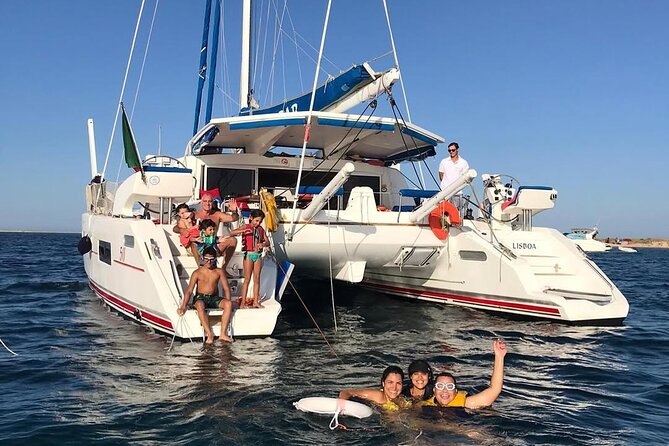 Boat Rental on a Luxurious Catamaran in Lisbon - A private way to see Lisbon from the Tagus