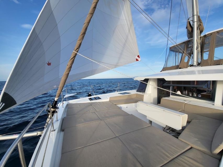 Bonifacio: sunset catamaran trip and aperitif - Booking advice and final verdict