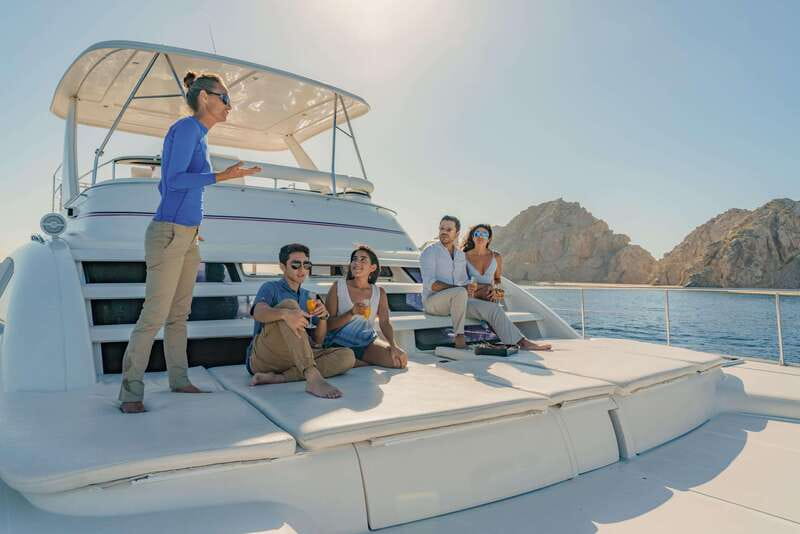 Cabo San Lucas: Luxury Catamaran Whale Watching Experience - From the marina to Cabo’s famous Arch