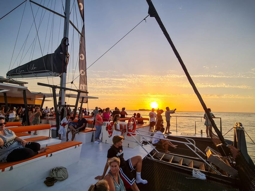 Cádiz: Sunset Catamaran Cruise Tours - The Pura Vida Catamaran and its open deck