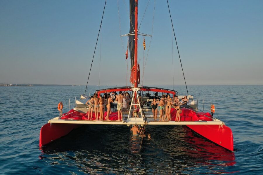 Cambrils: Catamaran Cruise with Drinks and BBQ Lunch Option - Music, mood, and space on deck