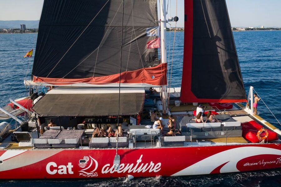 Cambrils: Catamaran Cruise with Drinks and BBQ Lunch Option - Sailing from Cambrils toward Cap Salou
