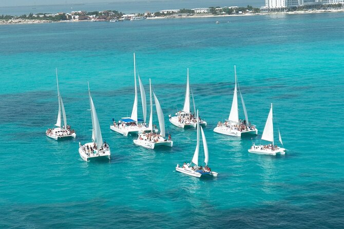 Cancun All Inclusive Catamaran Tour to Isla Mujeres - Beach club lunch on Isla Mujeres